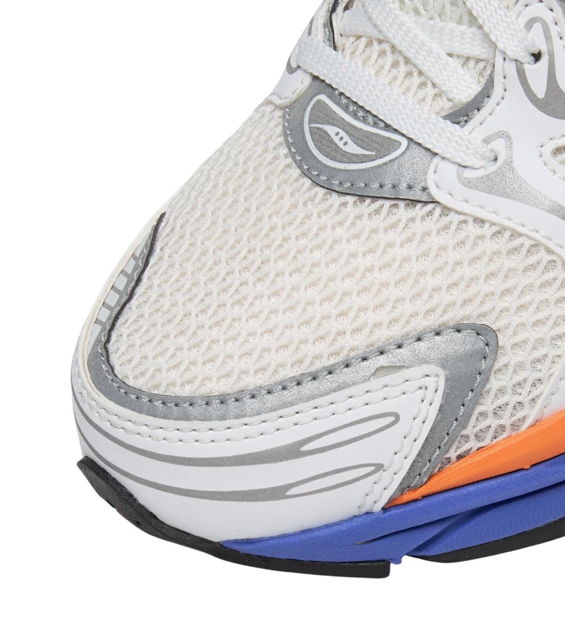 Saucony Progrid Triumph 4 White Sneakers