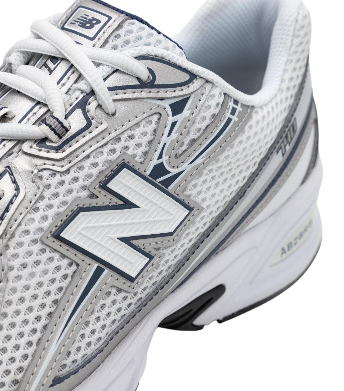 New Balance U740 UNISEX Navy Sneaker
