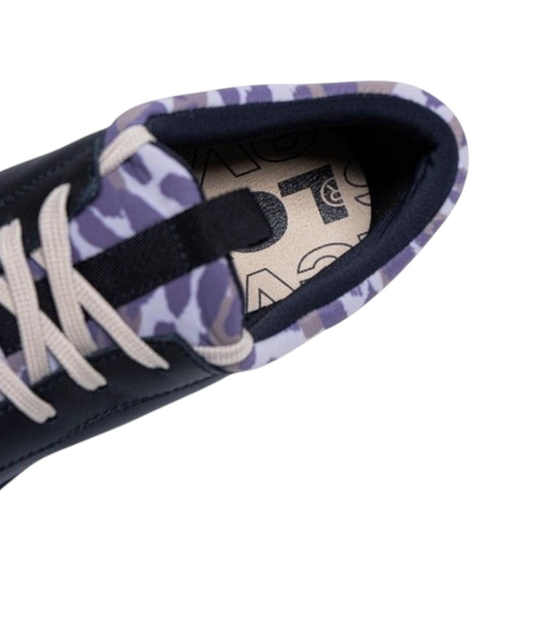 Levi`s Zwart Sneakers Met Paars Camo Print
