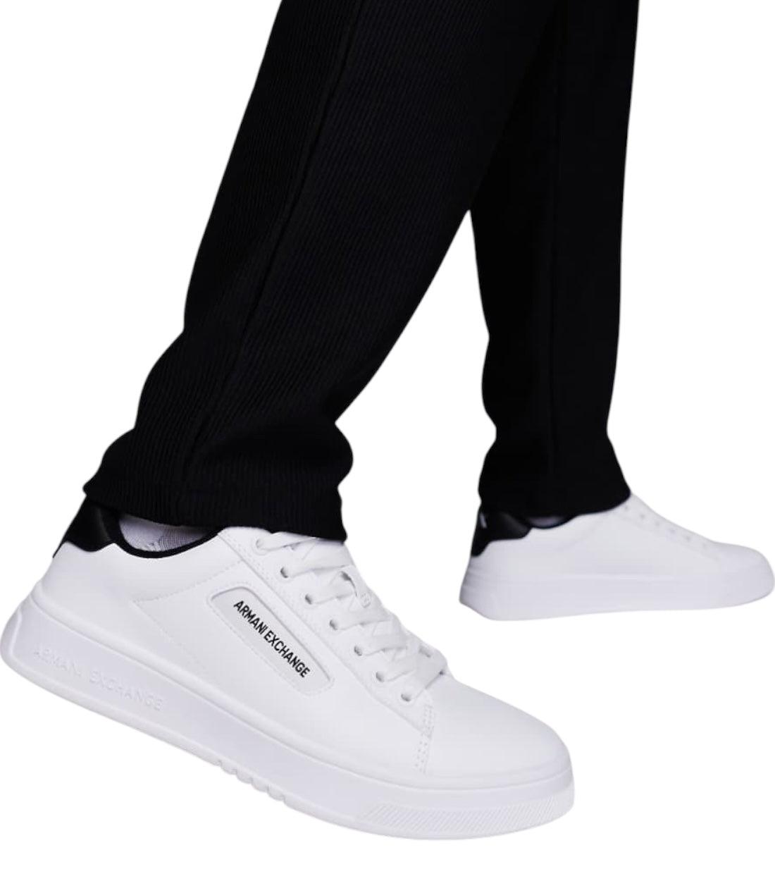 Armani Exchange Wit Sneakers
