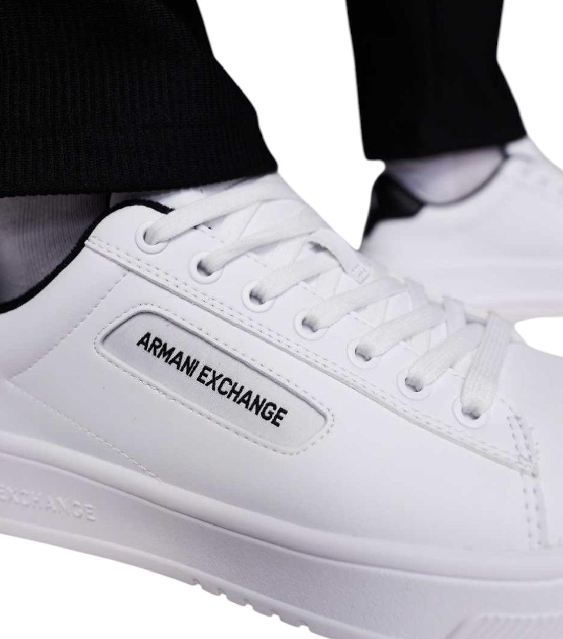 Armani Exchange Wit Sneakers