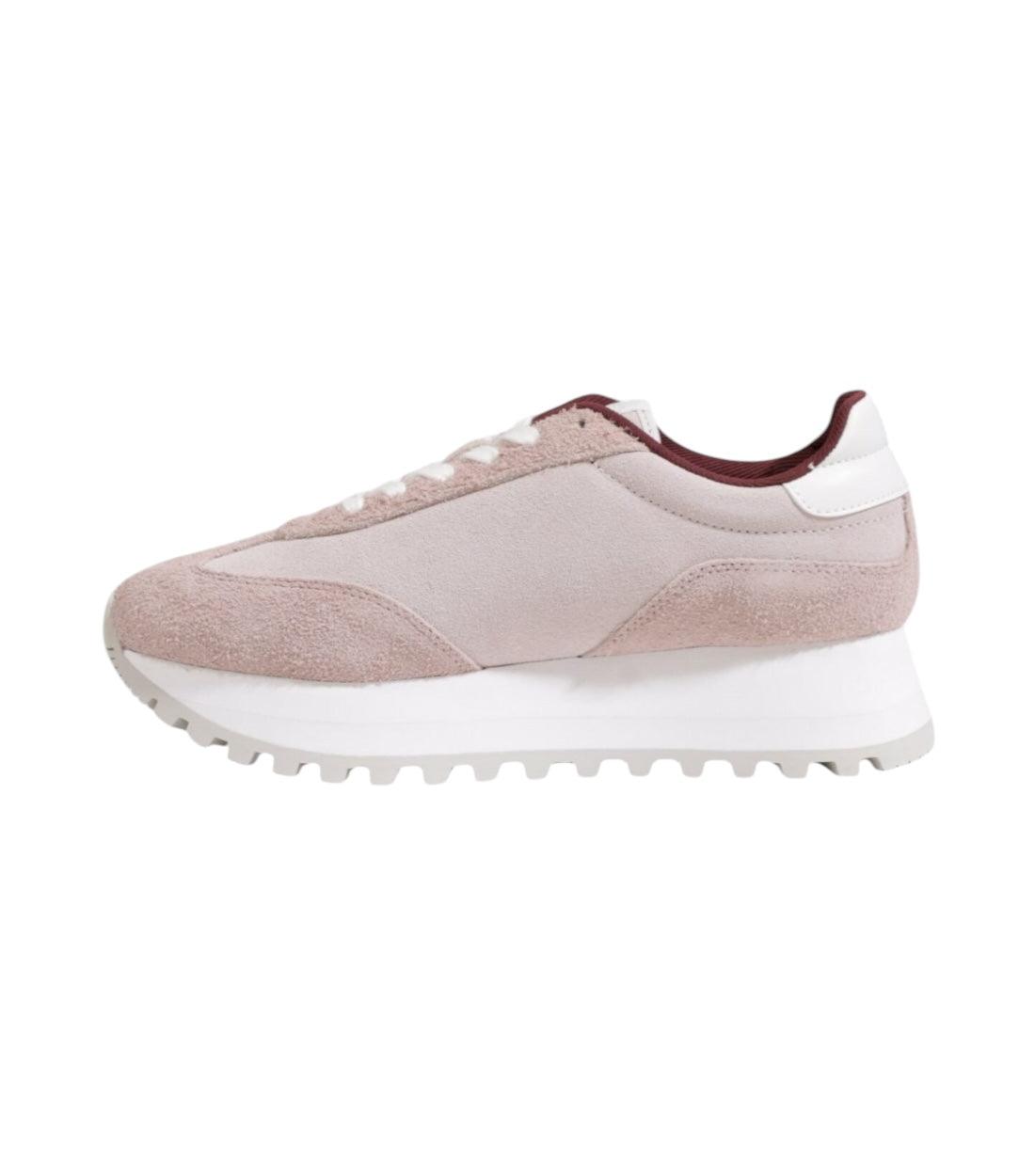 Calvin Klein Lila Runner Laceup Sneakers