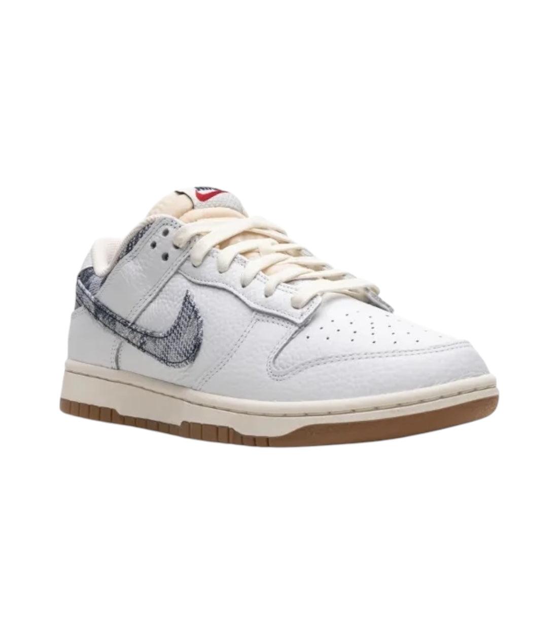 Nike Wit Washed Denim Sneakers