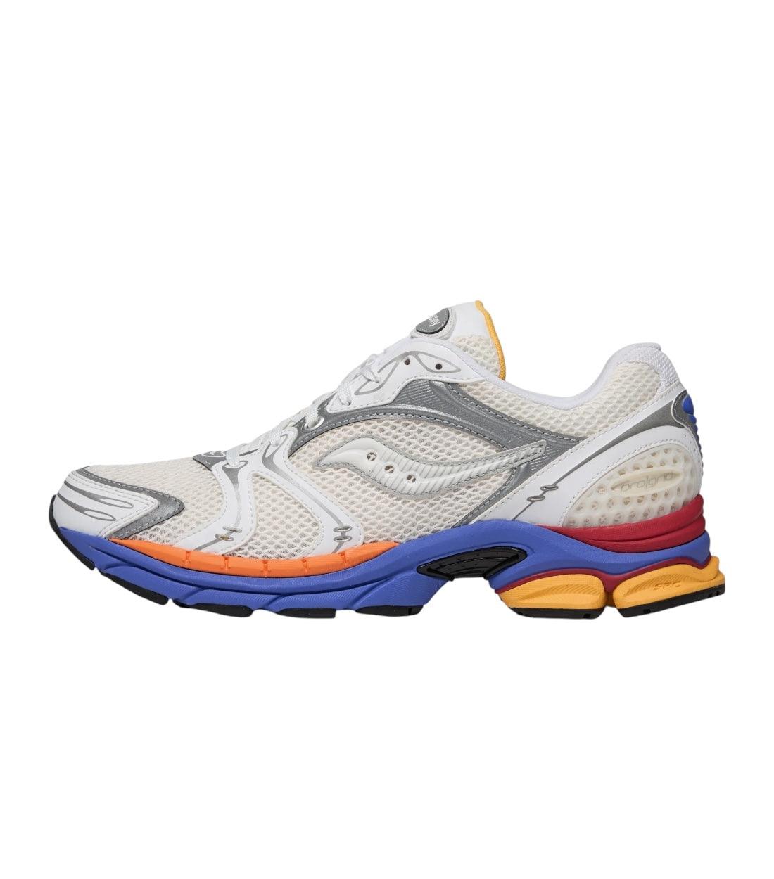 Saucony Progrid Triumph 4 White Sneakers