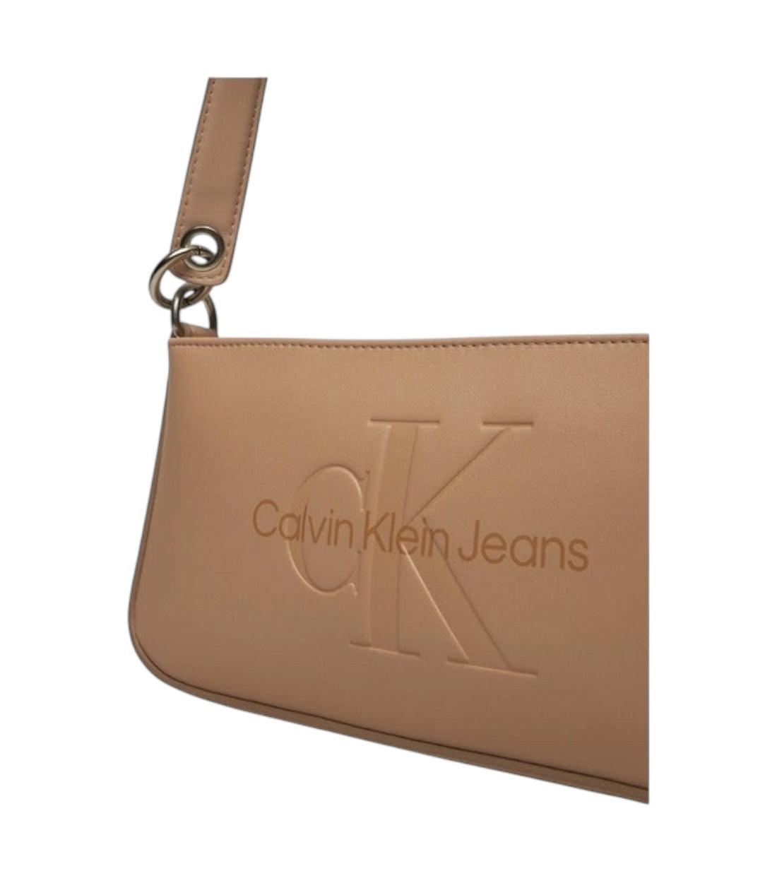 Calvin Klein Jeans Beige Sculpted Tas