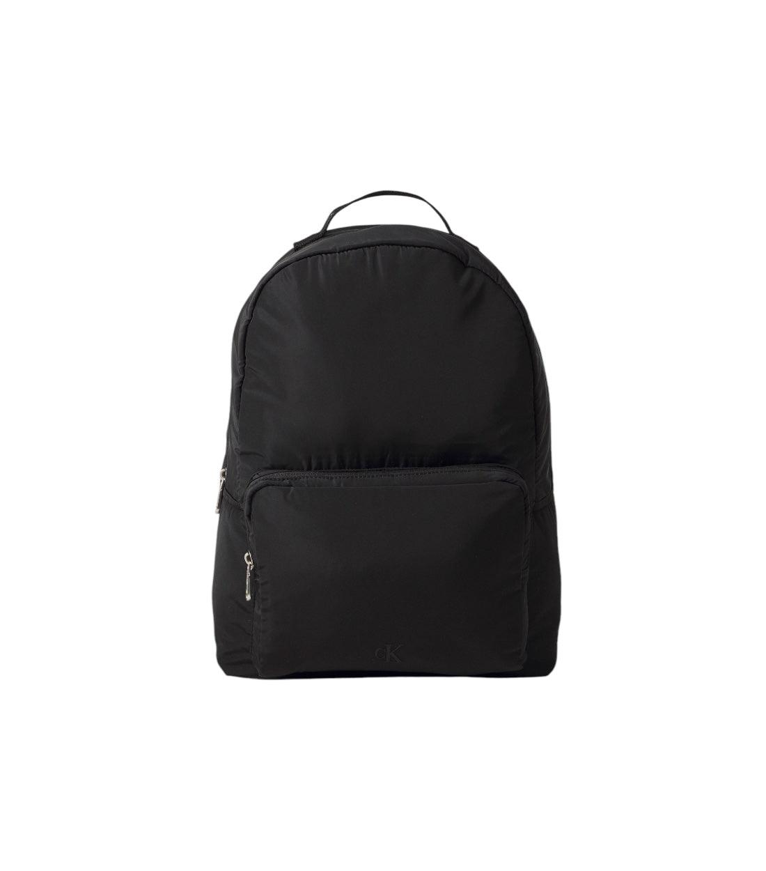 Calvin Klein Over Center Zip Rugtas