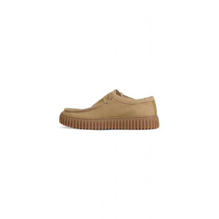 Clarks Heren Moccassin Beige Leer Met Rubberen Zool